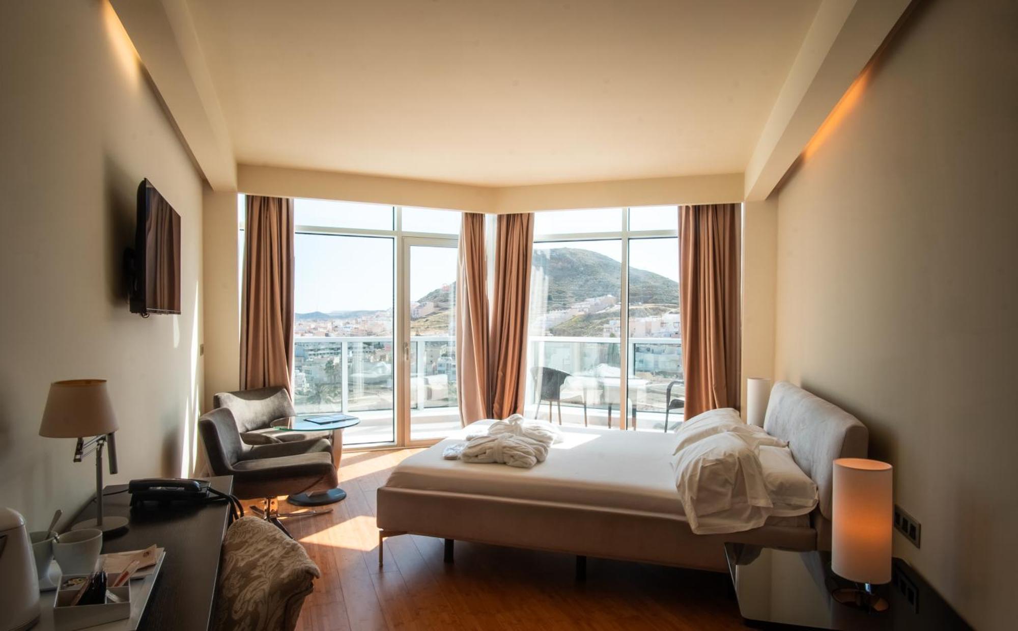 Hotel Carboneras Cabo De Gata 外观 照片